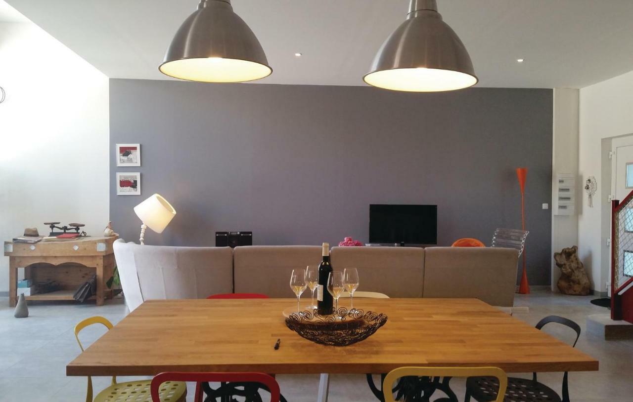 2 Bedroom Amazing Home In Narbonne Exterior photo