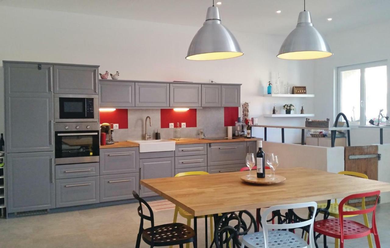 2 Bedroom Amazing Home In Narbonne Exterior photo